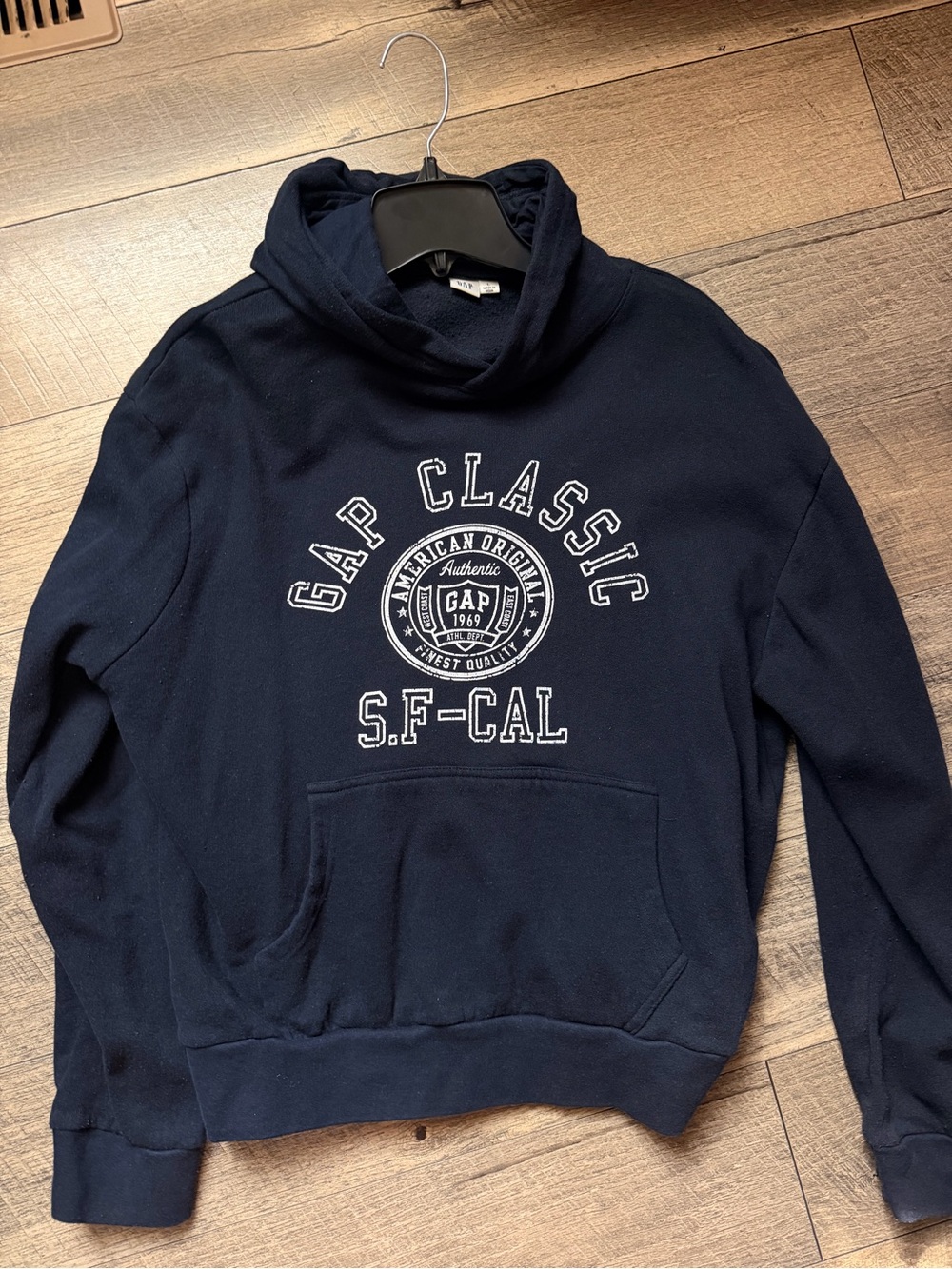 GAP Classic Navy Logo Pullover Hoodie - Men